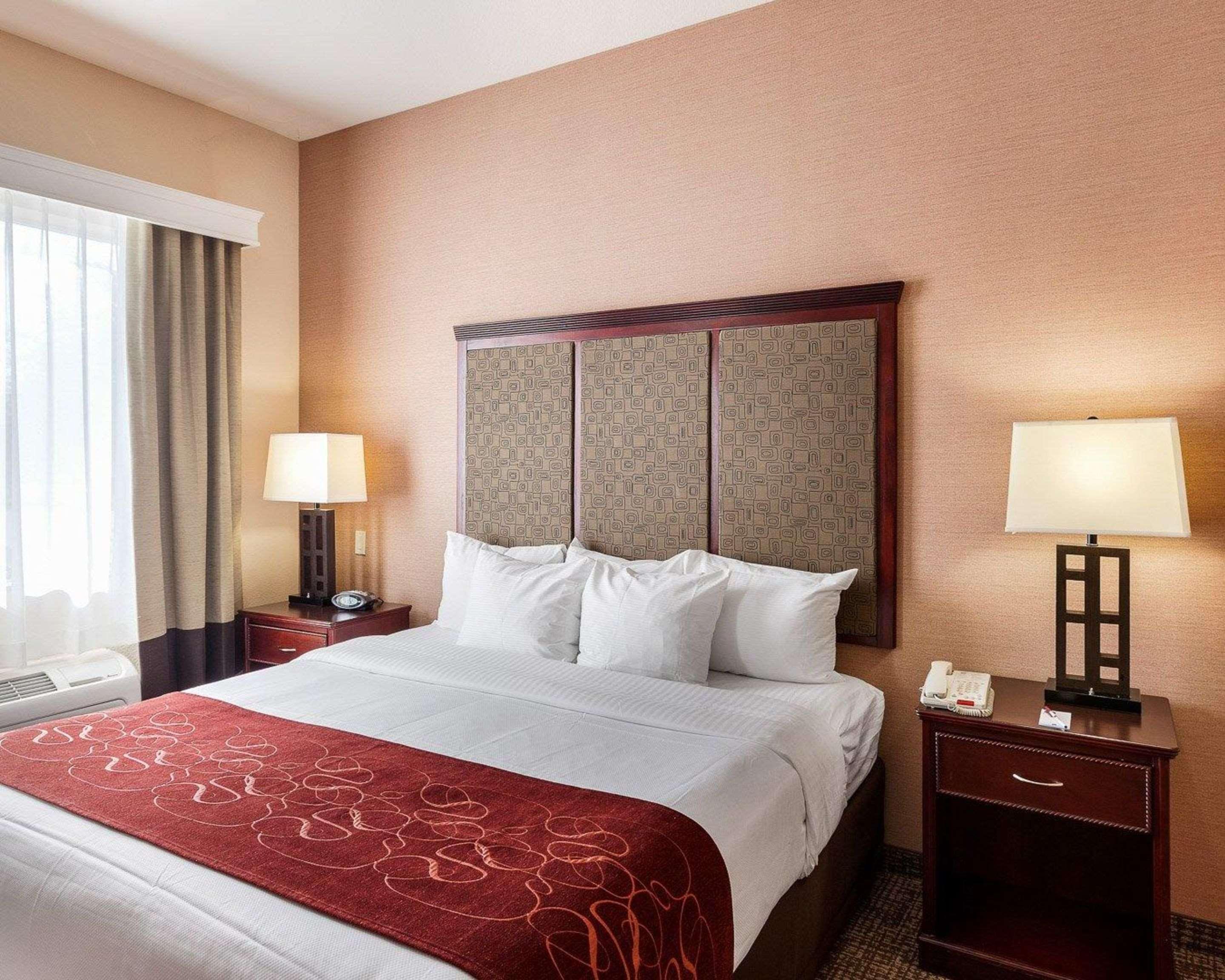 Hotel Comfort - Dallas North 2*