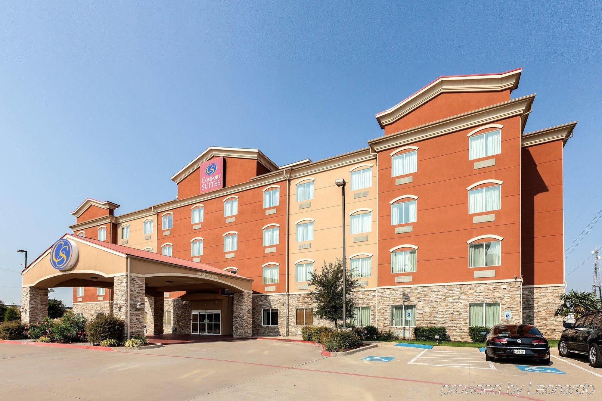 Comfort - Dallas North Hotel 2*