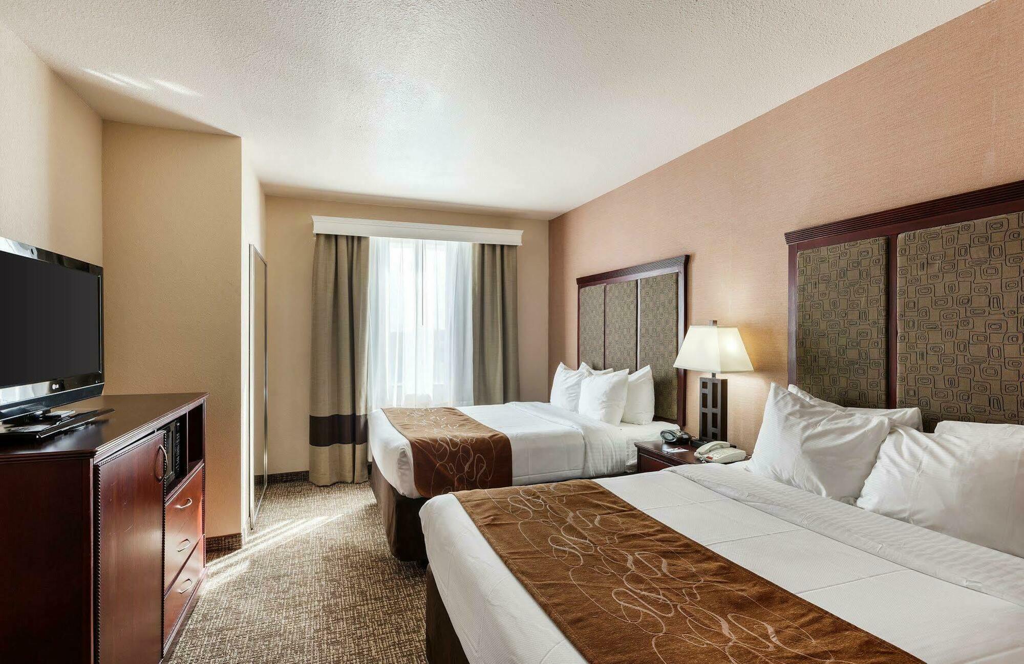 Comfort - Dallas North Hotel 2*